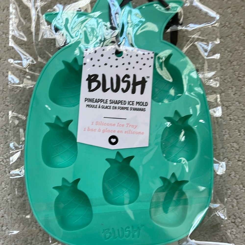 Pineapple shape ice mold